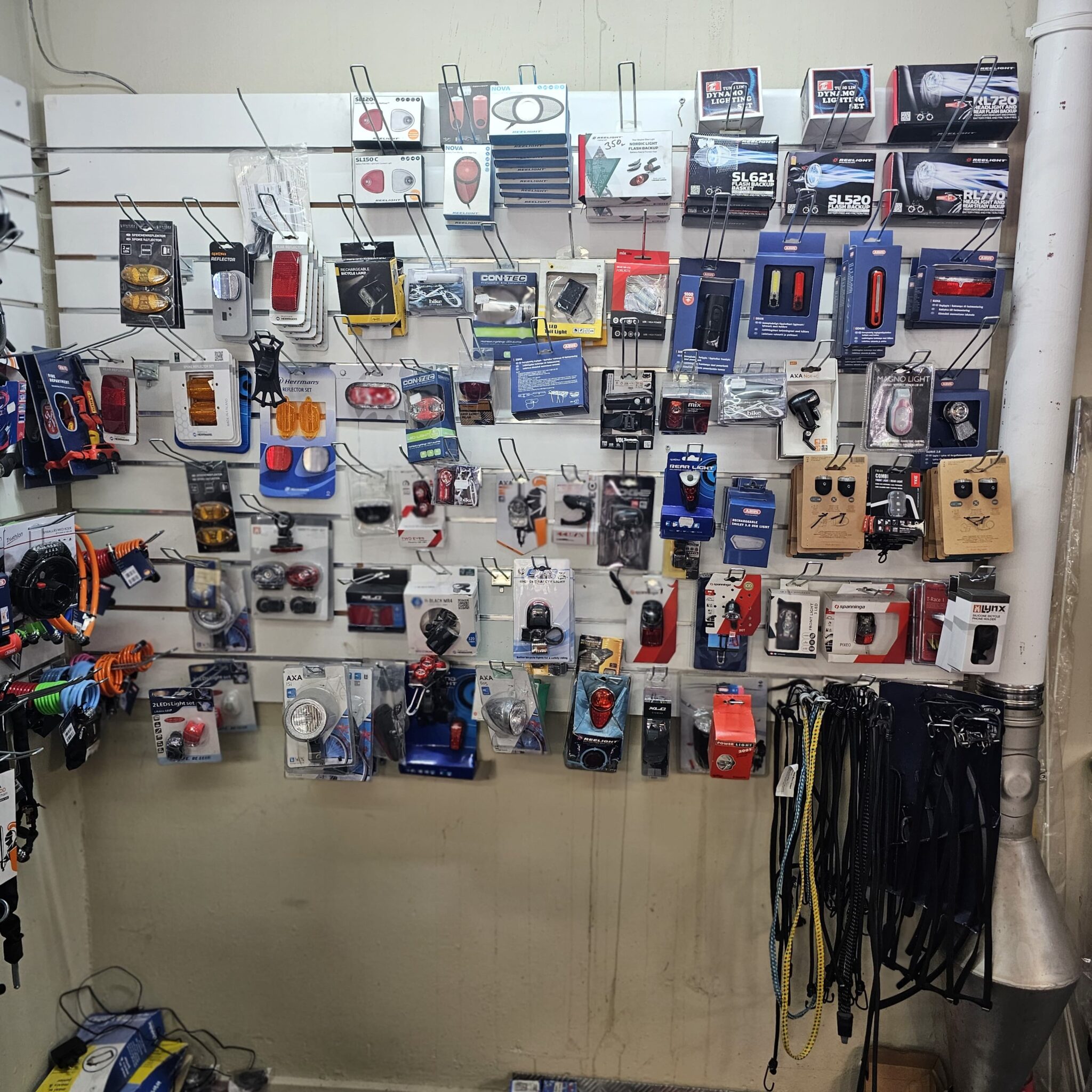 WhatsApp Image 2025-10-28 at 00.01.37 (1)