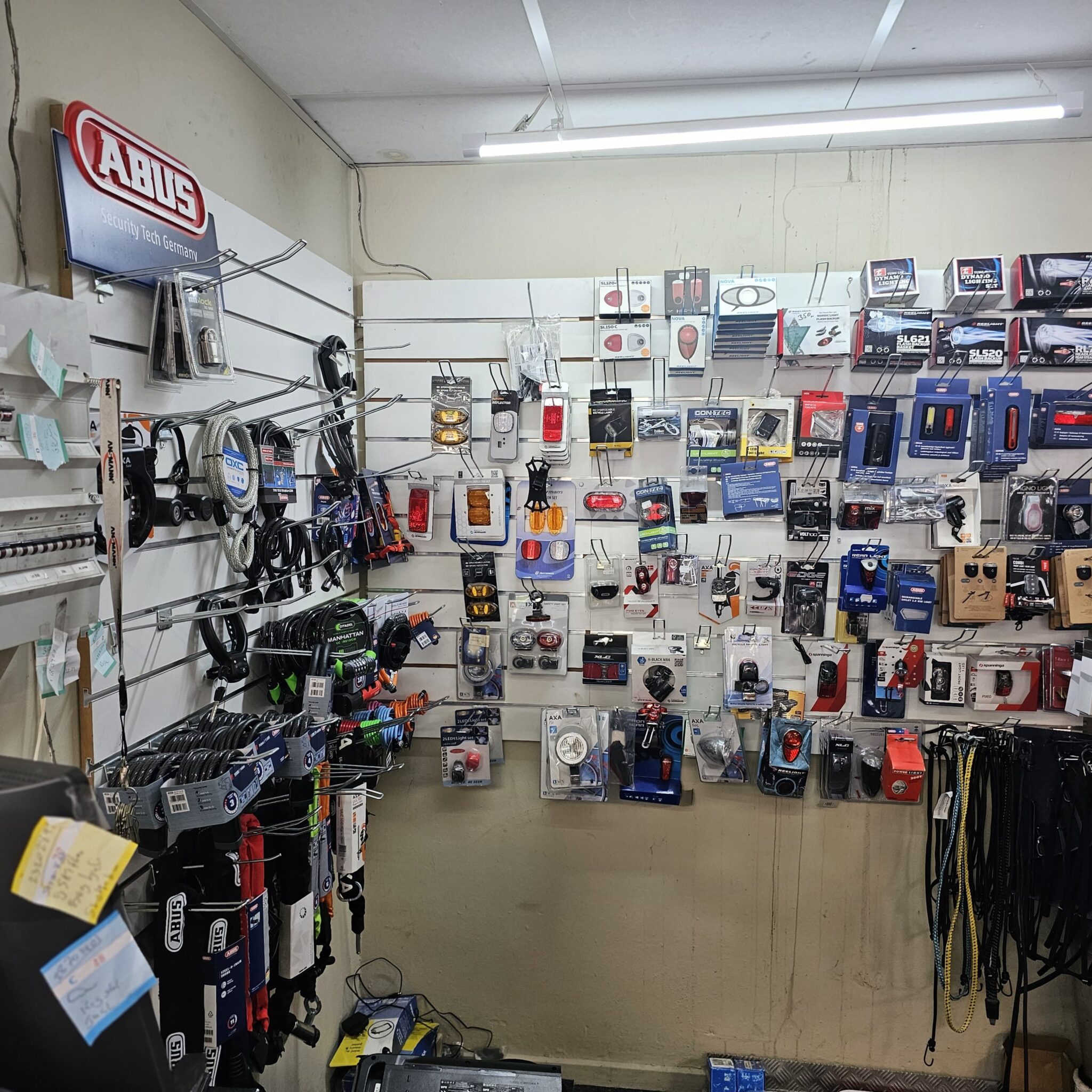 WhatsApp Image 2025-10-28 at 00.01.37 (2)