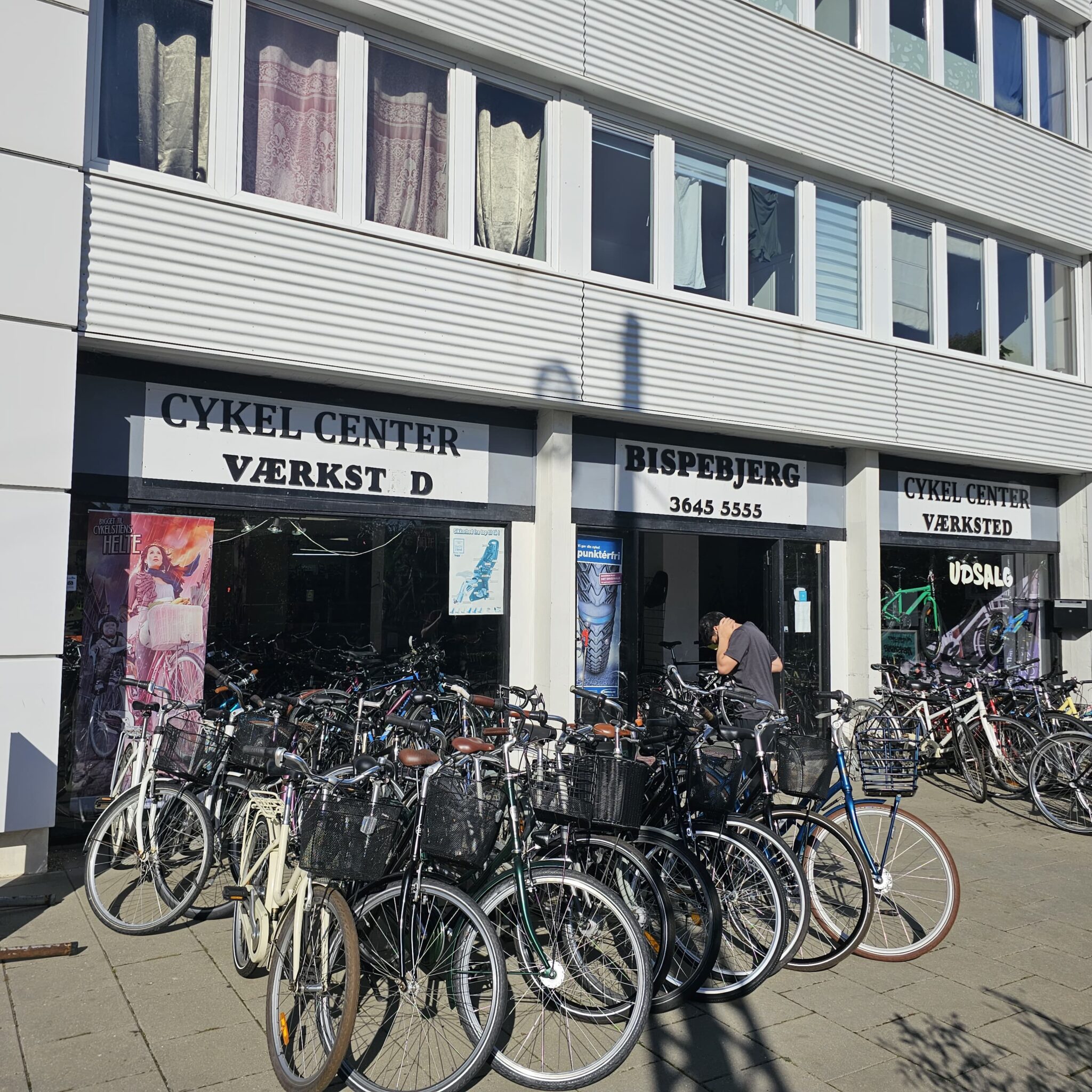 WhatsApp Image 2025-10-28 at 00.01.39