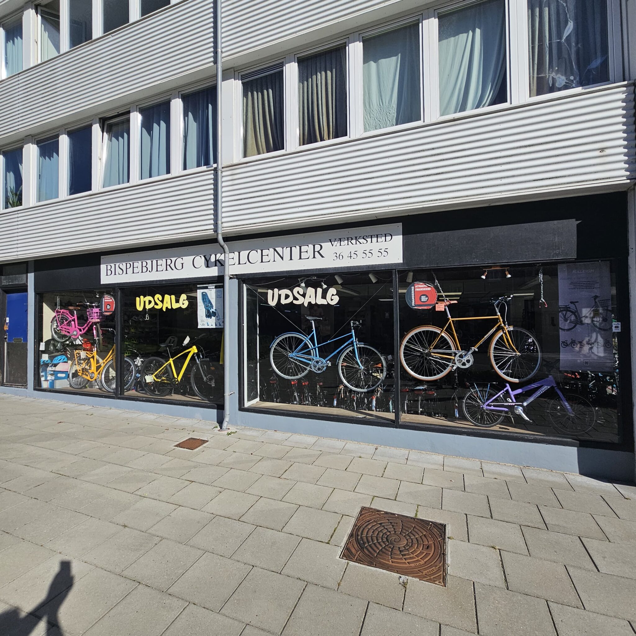 WhatsApp Image 2025-10-28 at 00.01.40